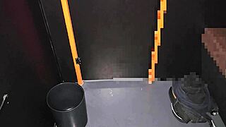 Uma Milf Casada Cheia De Tesao Brilhou Na Casa De Swing Ao Escolher Um Pauzudo Para Uma Noite Quente Ela Curtiu Cada Momento Tomou Leitinho E Deixou O Corno Apenas Na Punheta Assistindo Tudo Com