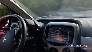 Verleiden van jonge 18+ mulata voor auto actie