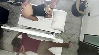 Wow, tá latinská nevesta dostala od maséra!