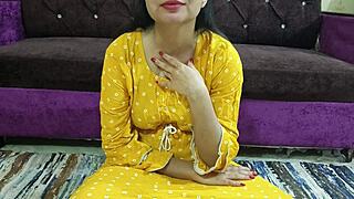 Himachali Audio - Bhabi India cantik paksa Devar untuk seks kotor di ladang