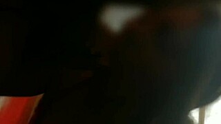 Medellin'de yeni yıl için kocasının arkadaşlarına en iyi oral seks