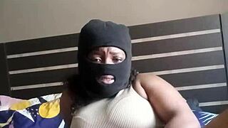 Vágyom egy hatalmas faszra, kérlek basz keményen Apa