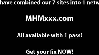 Casey Lame Ansiosamente el Coño de su Madrastra en Encuentro Lésbico Caliente de Face Sitting