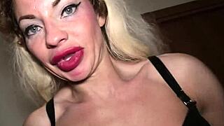 Smakfullt ferdig med min store rumpe i en rå cowgirl-tur