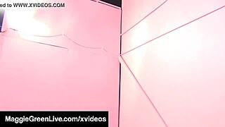 Maggie Green Berbadan Penuh Kongkek Keras dalam POV!