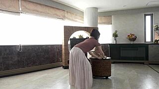 미쿠 타케이와 첫 아내 다큐멘터리 촬영해.