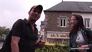 Mature Francese che Squirt Prende Anal Duro e Doppia Scopata Fuori