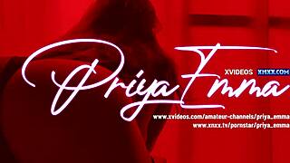 XXX Грудастая индийско-арабская Прия Эмма дразнит свою подстриженную мокрую киску в соло