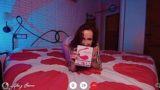 Ups, zaboravila sam isključiti Skype dok jebem dostavljača pice