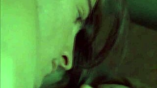 أم زوجة محظورة في قواعد المنزل الصارمة