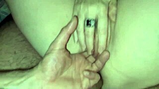 Αναλ σεξ για 54χρονη ώριμη MILF με τελείωμα creampie μέρος 2