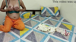 فتاة هندية جامعية سونا اتناكت في سالوار كاميز ساخن من معلمها عشان تمرر درجات ساراباهي6