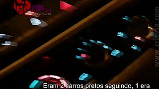 Andata in piazza birichina con il marito, seguita per divertimento dogging?