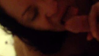 Anna Maria yıllar önce kocasına retro oral yapıyor, çok sıcak