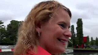 Cougar BBW partage histoire française torride avec action cul gros