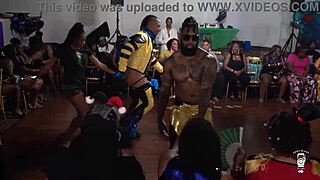 X-Men Stript Uit Voor Wilde Milf Actie Deel 1