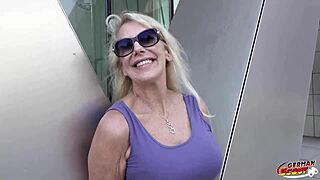 Do prdele! Blond Gilf Bianca dostává drsný starý-mladý šuk na castingu!