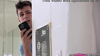 Baru foto, stepmom tetek besar genjot kontol fratboy keras - Alexa Malone.