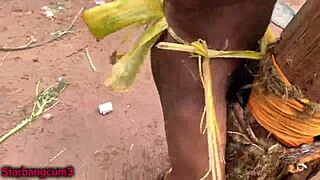 Самое жесткое видео траха с зрелой хентай звездой на огромном члене и огурце-игрушке