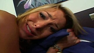 ما الأسرار المخفية وراء نشوة ميلف المتأوهة؟