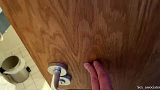 Ei, deixa eu te esvaziar, mas pergunta pra namorada da próxima vez, eu sou tua madrasta!