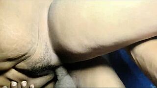 सेक्सी ड्रेस में वाइफ देसी इंडियन एक्शन में हार्ड पाउंडेड होती है!