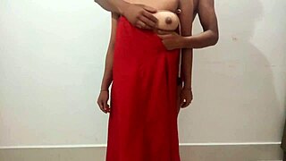 Tía milf india folla duro a adolescente en choque hardcore