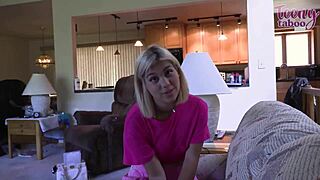 Hé, Lilith Grace Liet Seth In Haar Spuiten!