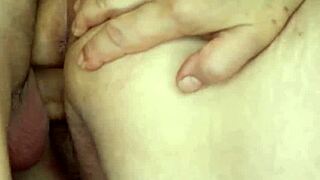 Hey, wanna taste my juicy granny lips?