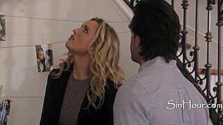 Mož šokiran, da je žena skrivala svojo lezbijsko preteklost s Charlie Forde