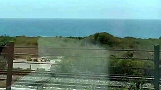 Ε, θέλεις να δεις την άγρια γυμνιστική περιπέτεια του Alexey Panin και της Sugarnadyas στη παραλία;