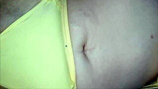 يترك تنانيرها مبللة بعد جلسة شديدة