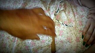 पंजाबी पाकिस्तानी नानी माँ की टाइट चूत चुदाई