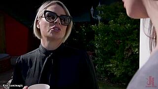 Belle-mère et jardinier explorent la soumission 😈