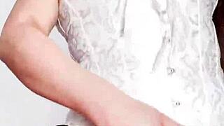 แม่เลี้ยงก้นสวยตัวยง เล่นตัวเองกับลูกเลี้ยงขณะสามีทำงาน ชอบเซ็กซ์เสมือน ชอบเป็นหีสวยลาติน เดซี่ เซ็กซ์ xxx สหรัฐอเมริกา 😏🍑