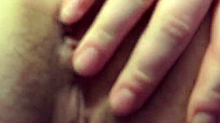 用脏话舔我美味肛门，给听话的情人