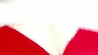 Äitipuoli ylivoimainen minun intensiivisestä toiminnasta.