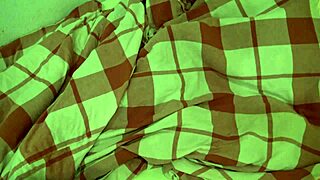 Zajímavý turecký nevlastní syn prosí o cucání před školou