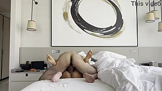 Η Monika Fox Δίνει Γρήγορη Πίπα και Σεξ με Μεγάλα Τιτς