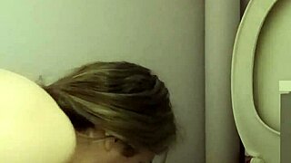 Esclava f humillaciones uro y wc 2024