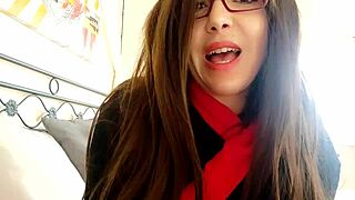 Madrasta Mostra Lingerie Nova pro Enteado POV