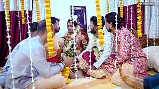 スディパの結婚式の夜、5人の夫とのギャングバン、フルムービー