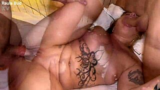 Τρελό γκάνγκμπανγκ σε Λατίνα MILF που τινάζεται, διπλή διείσδυση με Σολάνγκε Γιαέλ, Ραούλς Μπαντ, Τζίμι Μπαντ και Μπρέιντι Μπαντ 😍