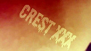 แม่เลี้ยงยอมให้ลูกชายเสร็จบนก้น