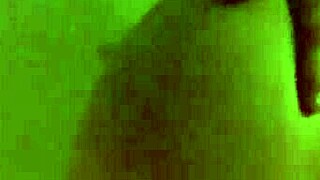 Milf Sigara İçip Mastürbasyon Yaparken Kıçını Tokatlıyor Açık Fetiş