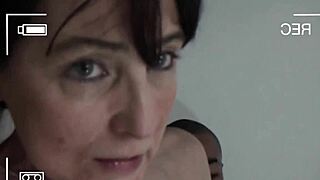 Cara do Bairro Fode Joy, Cougar Judaica Madura