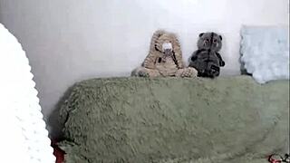 Aimee火辣MILF当美丽已婚成熟网络荡妇大天然奶子口交