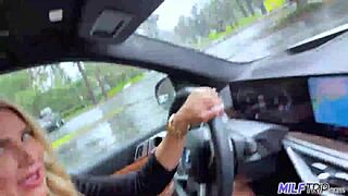 큰 가슴 블론드 밀프가 딥스로트 사정 섹스로 자지 픽업돼