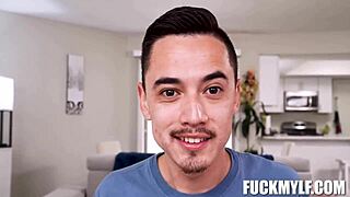 Velký zadek macechy uzavírá dohodu pro Juanův úspěch na vysoké škole!