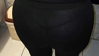 Şişman Latin ev kadını yatak odasında ilk kez fahişe olarak sikiliyor